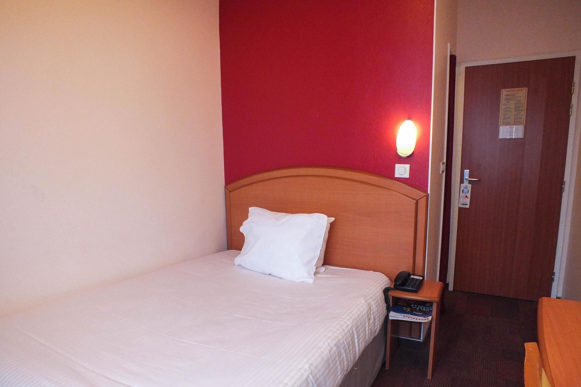 Hotel Cecil Metz Gare Buitenkant foto